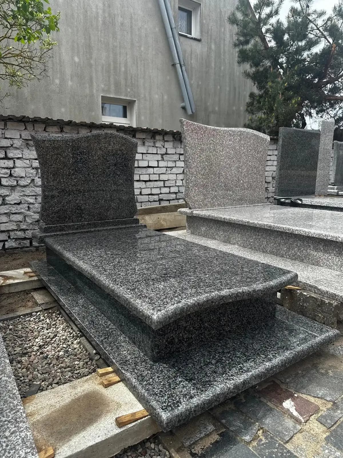 Nagrobek Granitowy Pojedynczy Impala